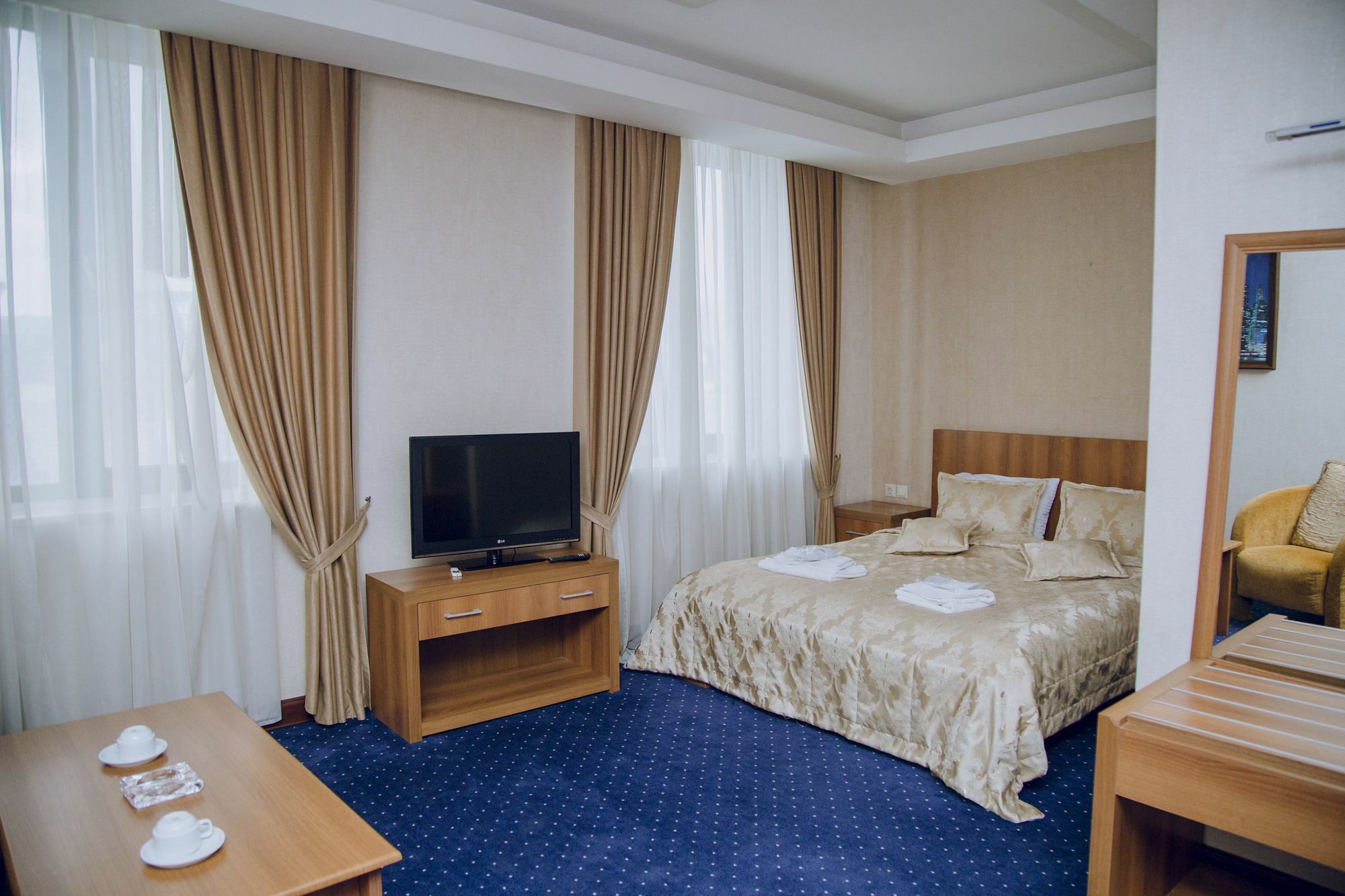 Caspian Ulduz Hotel Baku Exterior foto